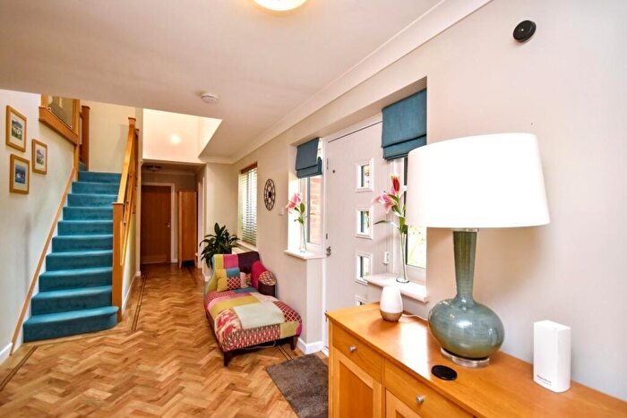 4 Bedroom Detached House For Sale In Park View, Moulton, Northampton, NN3