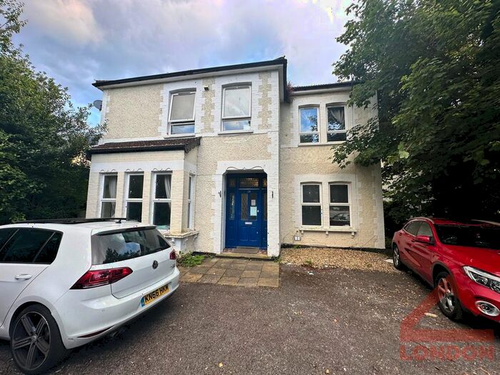 2 Bedroom Flat To Rent In St. Augustines Avenue, South Croydon, CR2