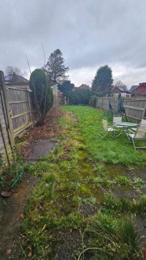 3 Bedroom Semi-Detached House To Rent In Finnemore Road, Birmingham, B9