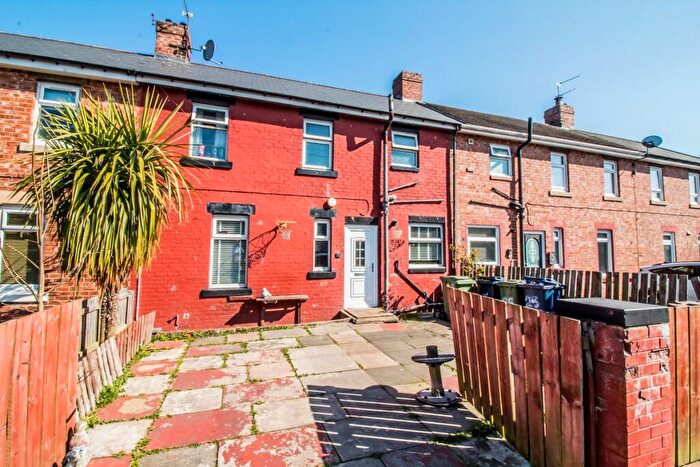 3 Bedroom Terraced House For Sale In East Avenue, Harraton, Washington, NE38