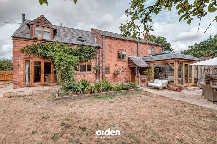 4 Bedroom Detached House For Sale In Sinton Green, Hallow, WR2