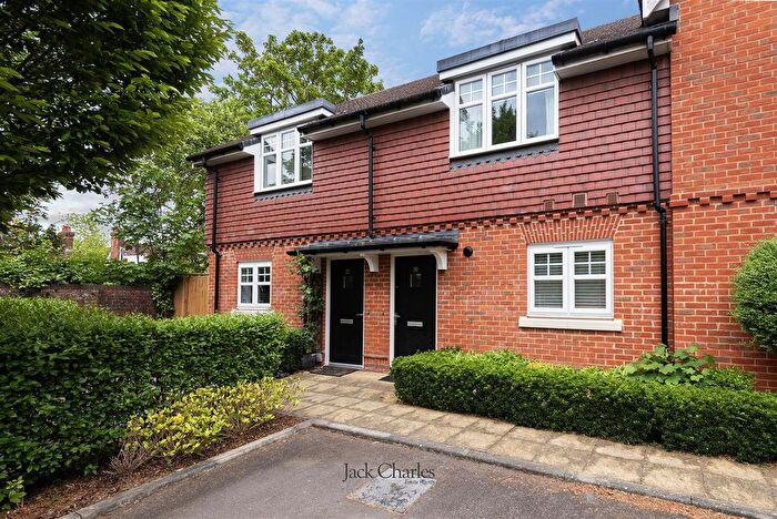 2 Bedroom Terraced House For Sale In Burton Avenue, Leigh, Tonbridge, TN11