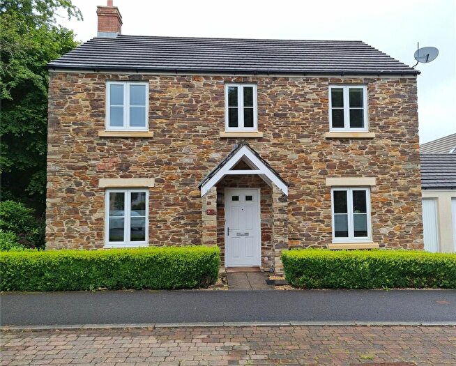 4 Bedroom Detached House To Rent In Tavistock, PL19