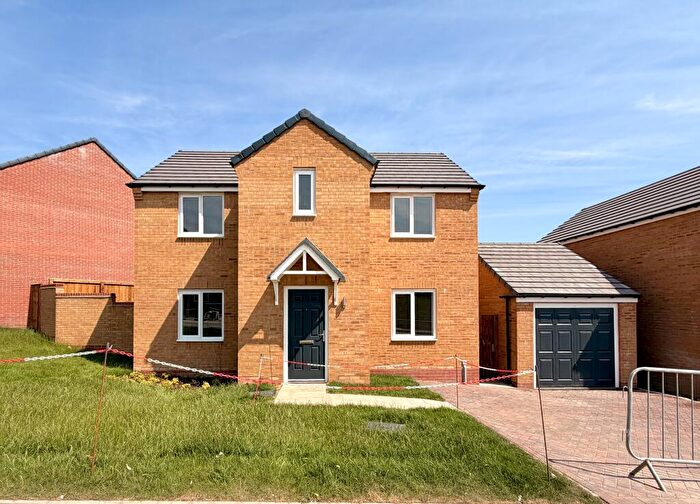 4 Bedroom Detached House To Rent In Misteltoe Way, Sutton-In-Ashfield, NG17