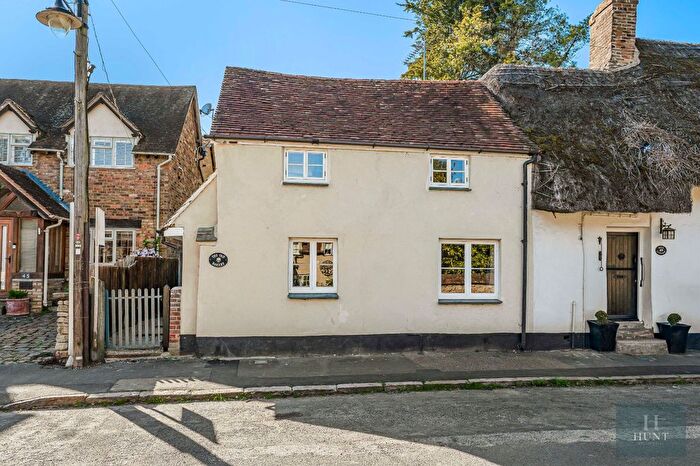 2 Bedroom End Terrace House For Sale In High Street, Long Crendon, Aylesbury, Buckinghamshire, HP18