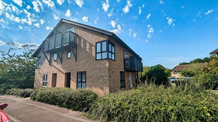 1 Bedroom Apartment To Rent In Ramsthorn Grove, Walnut Tree, MK7