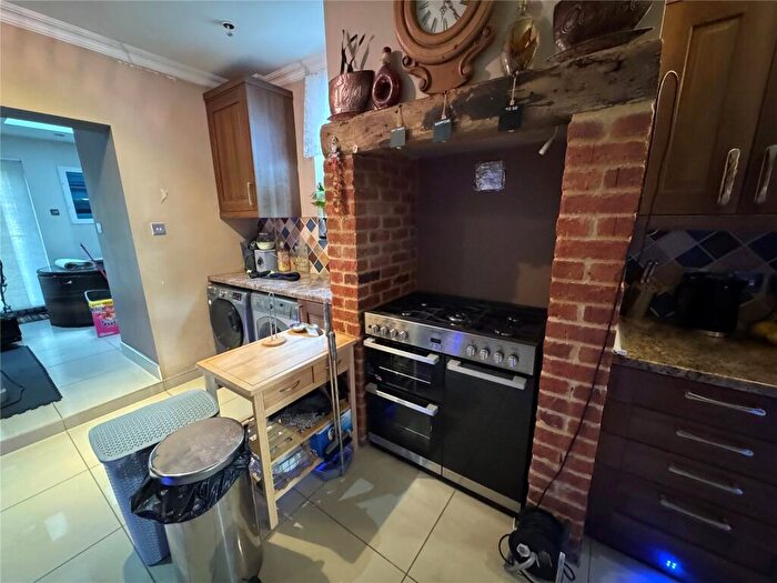 6 Bedroom Semi-Detached House For Sale In Norwich Road, Ipswich, Suffolk, IP1