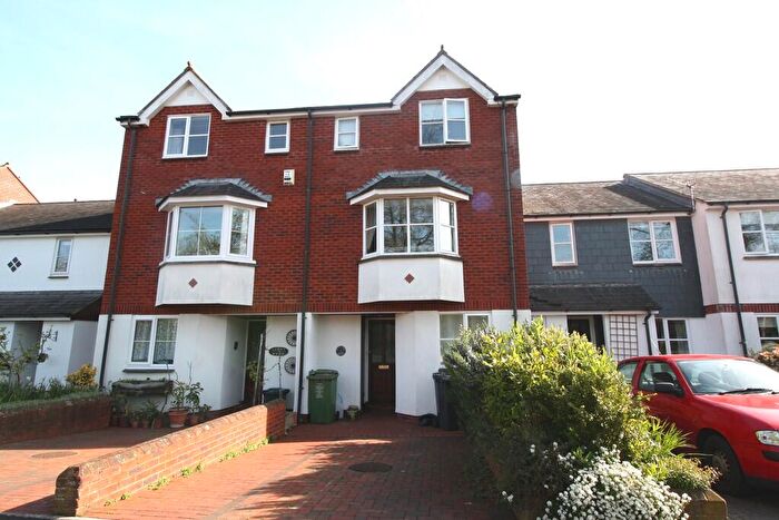 4 Bedroom Terraced House To Rent In Topsham, EX3