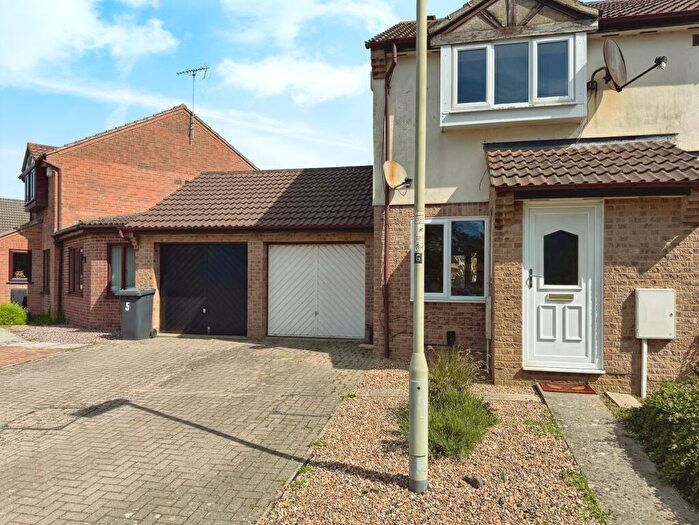 2 Bedroom Semi-Detached House To Rent In Buscombe Gardens, Hucclecote, GL3