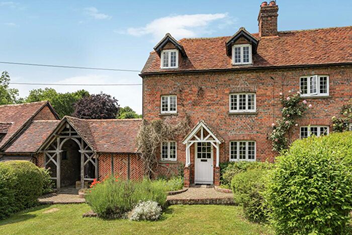 3 Bedroom Semi-Detached House For Sale In Ringshall, Berkhamsted, HP4