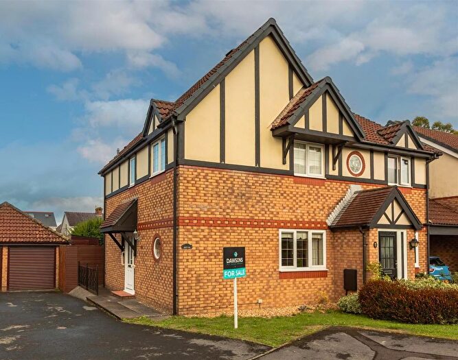 3 Bedroom Semi-Detached House For Sale In Nightingale Court, Llanelli, SA15