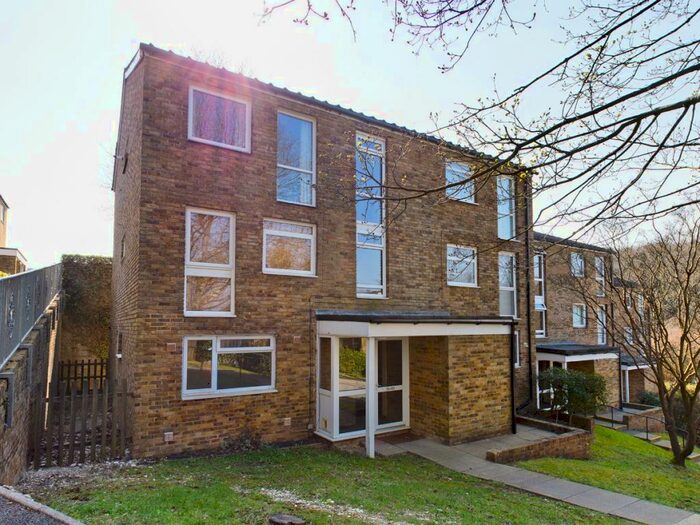 1 Bedroom Flat To Rent In Markfield, Court Wood Lane, Croydon, CR0