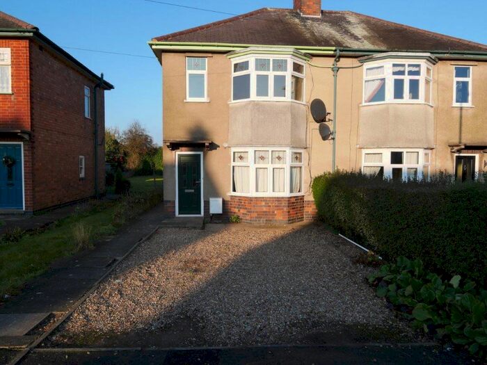 3 Bedroom Semi-Detached House To Rent In Lychgate Lane, Burbage, Leicester, LE10