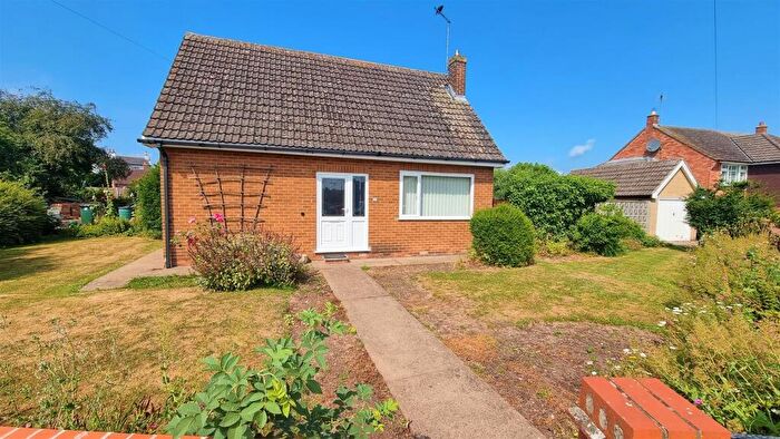 2 Bedroom Detached House To Rent In Nottingham Road, Bingham, Nottingham, NG13