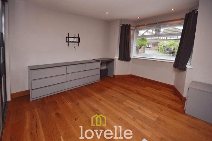 2 Bedroom Semi-Detached Bungalow For Sale In Eastfield, Humberston, DN36