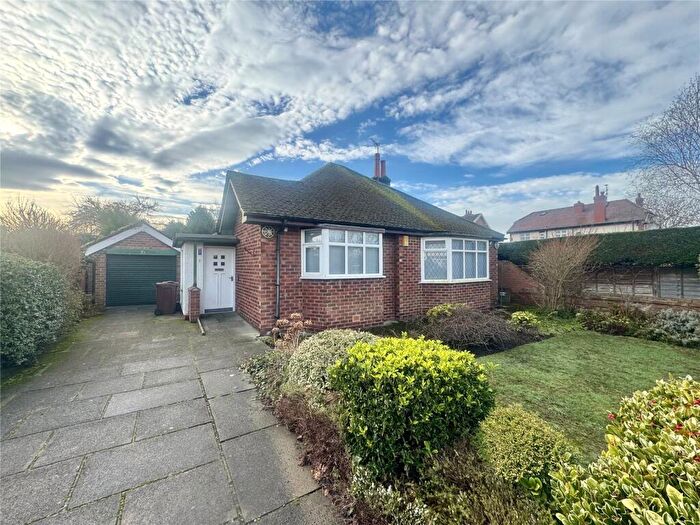 2 Bedroom Bungalow For Sale In Staveley Road, Southport, Merseyside, PR8