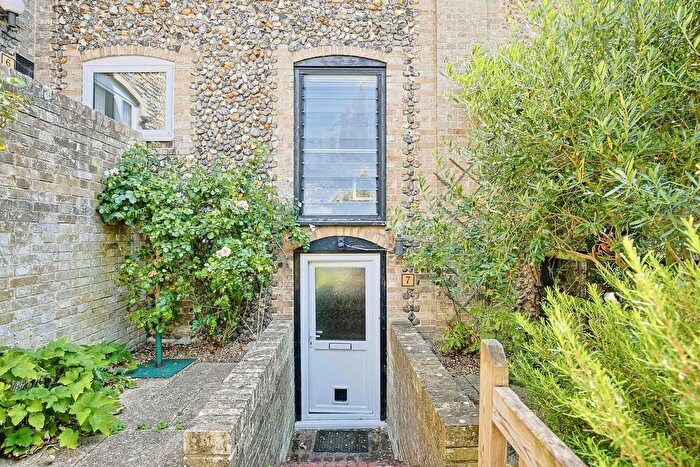 3 Bedroom Terraced House For Sale In The Maltings, Wattisfield Road, Walsham-Le-Willows, Bury St Edmunds, IP31