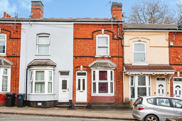 2 Bedroom Terraced House For Sale In Carpenters Road, Birmingham, B19