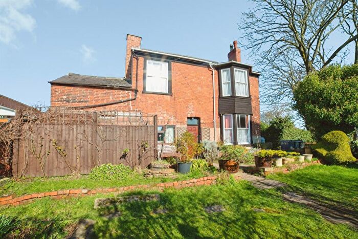 4 Bedroom Detached House For Sale In Nottingham Road, Giltbrook, Nottingham, NG16