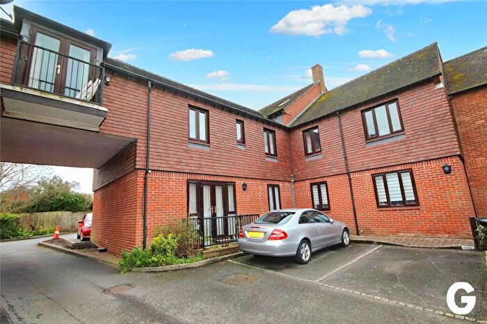 1 Bedroom Retirement Property For Sale In Bickerley Road, Ringwood, Hampshire, BH24