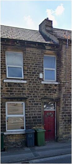 2 Bedroom Terraced House To Rent In The Triangle, Huddersfield, HD1