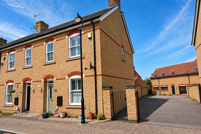 3 Bedroom End Of Terrace House For Sale In Charlotte Avenue, Hitchin, SG5