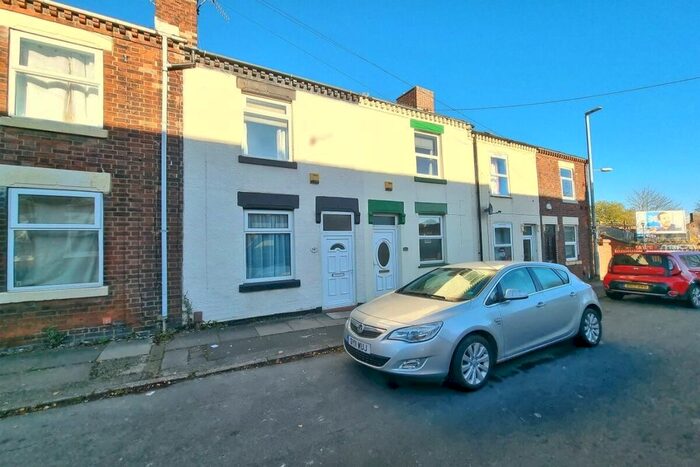 2 Bedroom Terraced House To Rent In Duke Street, Stoke-On-Trent ST4