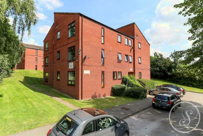 2 Bedroom Flat To Rent In Mount Pleasant Gardens, Leeds, LS8