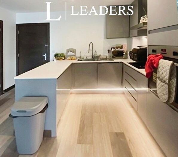 1 Bedroom Flat To Rent In Victoria Avenue, SS2