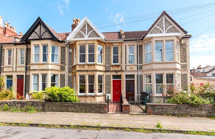 3 Bedroom Terraced House For Sale In Howard Road, Westbury Park, Bristol, BS6