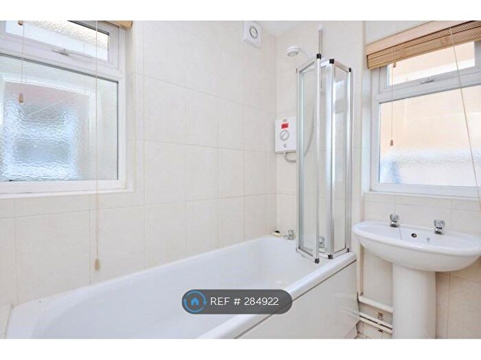1 Bedroom Studio To Rent In Fulham Palace Road, London, SW6