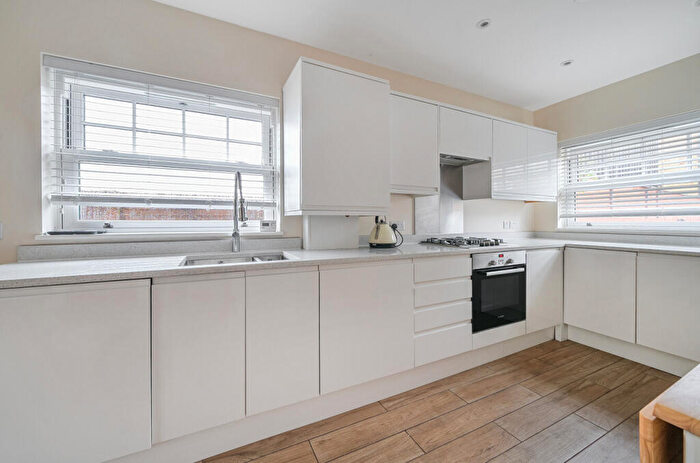 2 Bedroom End Of Terrace House For Sale In Viscount Mews, Chislehurst, Kent, BR7