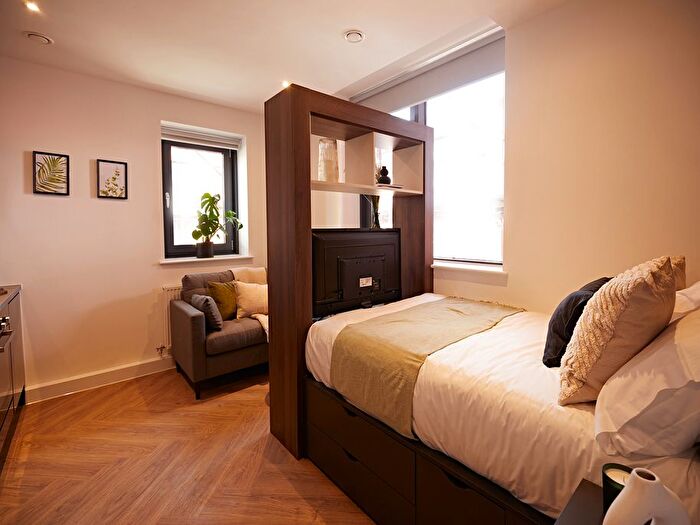 Studio To Rent In Apt, Q Three Residence #, LS1