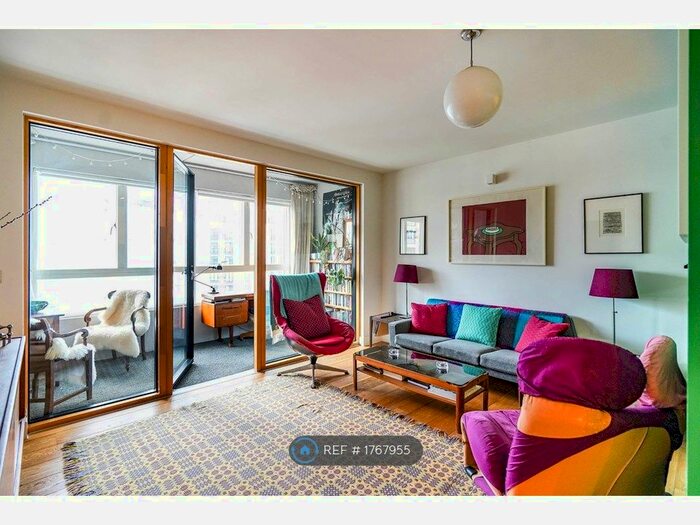 2 Bedroom Flat To Rent In Cotherstone Court, London, E2