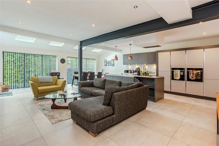 4 Bedroom Detached House To Rent In Crampton Drive, Hale Barns, Altrincham, WA15