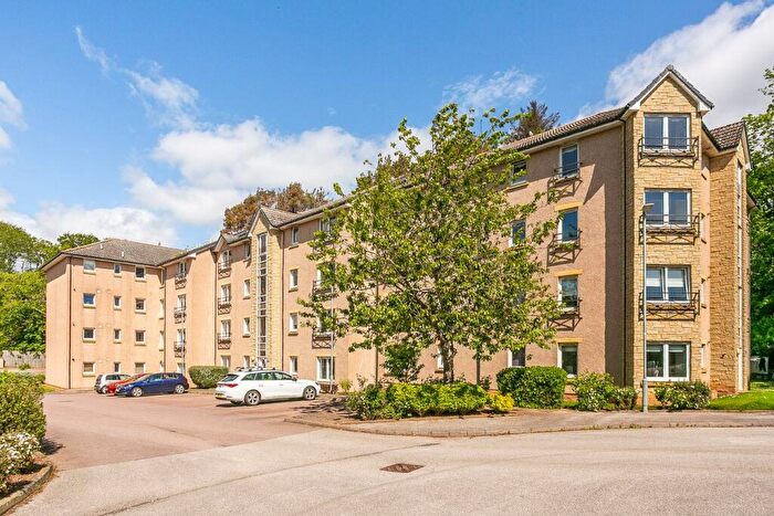 2 Bedroom Flat For Sale In Mineralwell View, Stonehaven, AB39