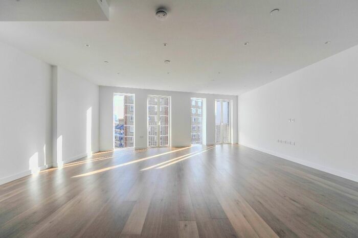 2 Bedroom Flat To Rent In 14 Mount Pleasant, London WC1X