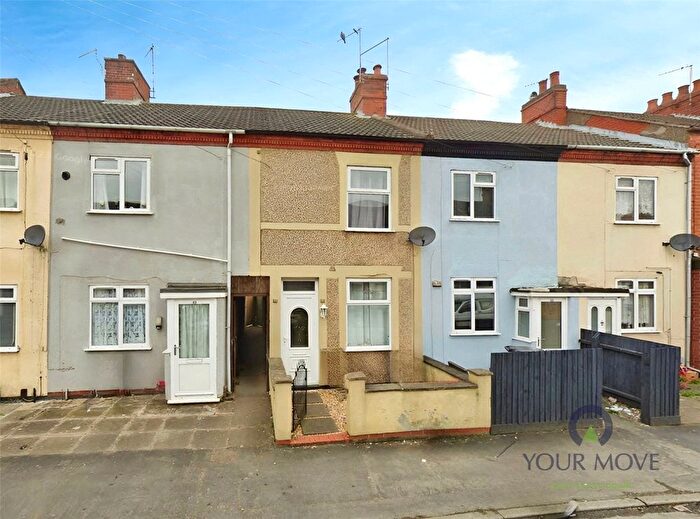 3 Bedroom Terraced House For Sale In Oxford Street, Coalville, Leicestershire, LE67