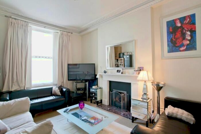 1 Bedroom Flat To Rent In Winchester Street, Pimlico, SW1V