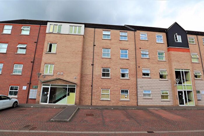 2 Bedroom Flat To Rent In Riverside Drive, Lincoln, LN5