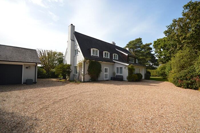 5 Bedroom Cottage To Rent In Mount Pleasant Lane, Lymington, Hampshire, SO41