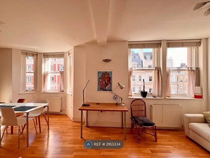 2 Bedroom Flat To Rent In High Holborn, London, WC1V