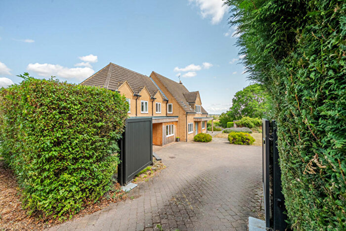 4 Bedroom Detached House For Sale In Church Lane, East Carlton, LE16