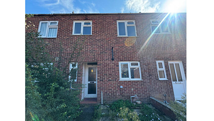 3 Bedroom Terraced House For Sale In Wessex Close, Ilford, Essex, IG3