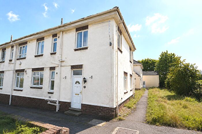 1 Bedroom Flat For Sale In Grosvenor Gardens, Northampton, NN2