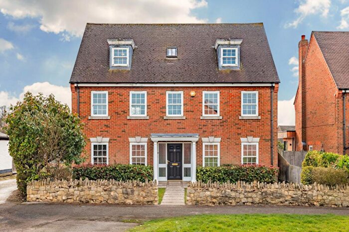 5 Bedroom Detached House For Sale In Large Family Home Arranged Over Floors, Milton Ernest, Beds, MK44