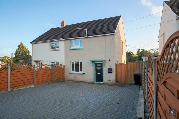 3 Bedroom Semi-Detached House For Sale In Glanhafan, SA62