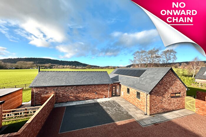 3 Bedroom Detached Bungalow For Sale In Russet Close, Crowmoor Lane, Tillington, HR4