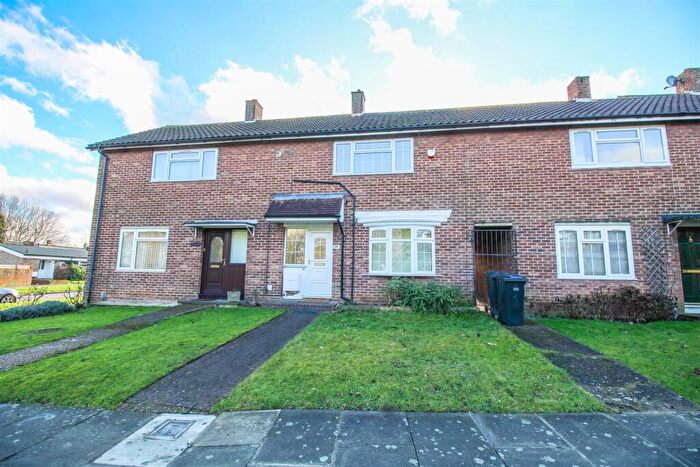 2 Bedroom Terraced House To Rent In Dovehouse Croft, Harlow, CM20