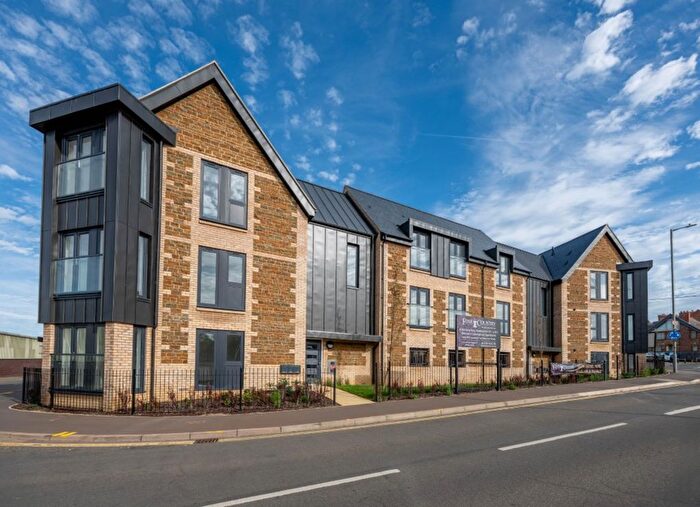 2 Bedroom Flat For Sale In Beach Terrace Road, Hunstanton, PE36